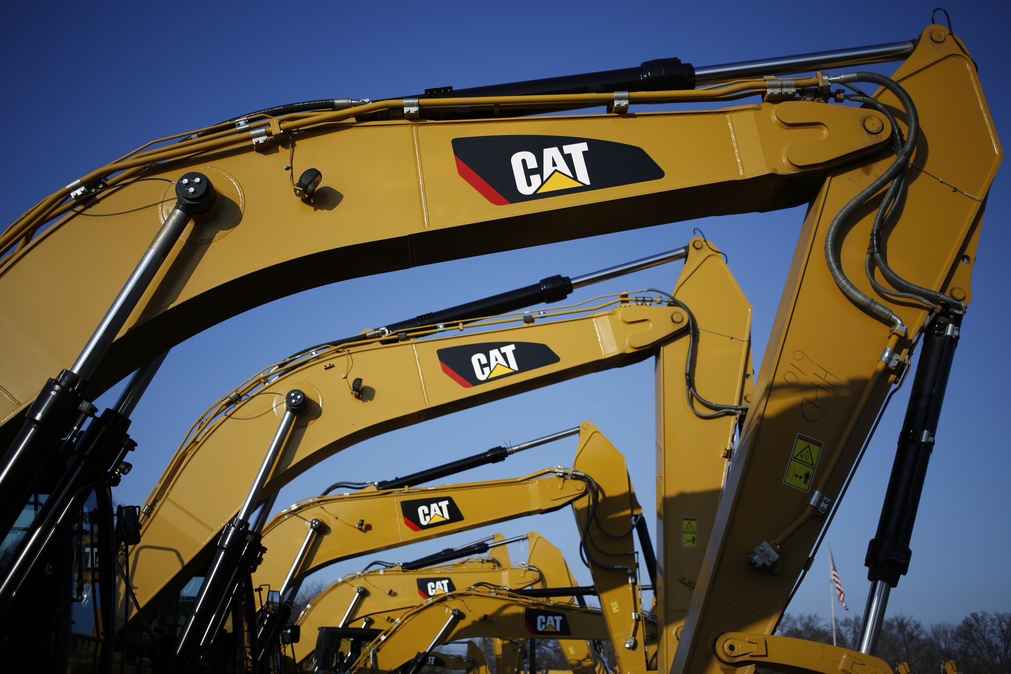 CAT Cranes
